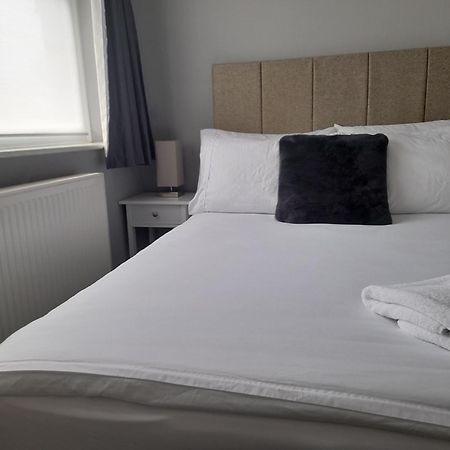 Bright 4-Bed House 15 Min To Manchester Centre 빌라 외부 사진