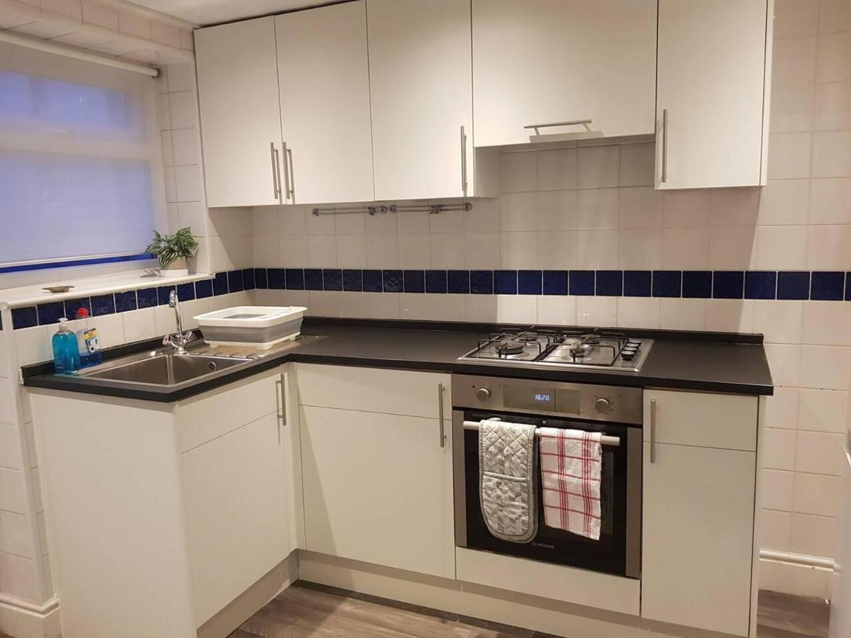 Bright 4-Bed House 15 Min To Manchester Centre 빌라 외부 사진