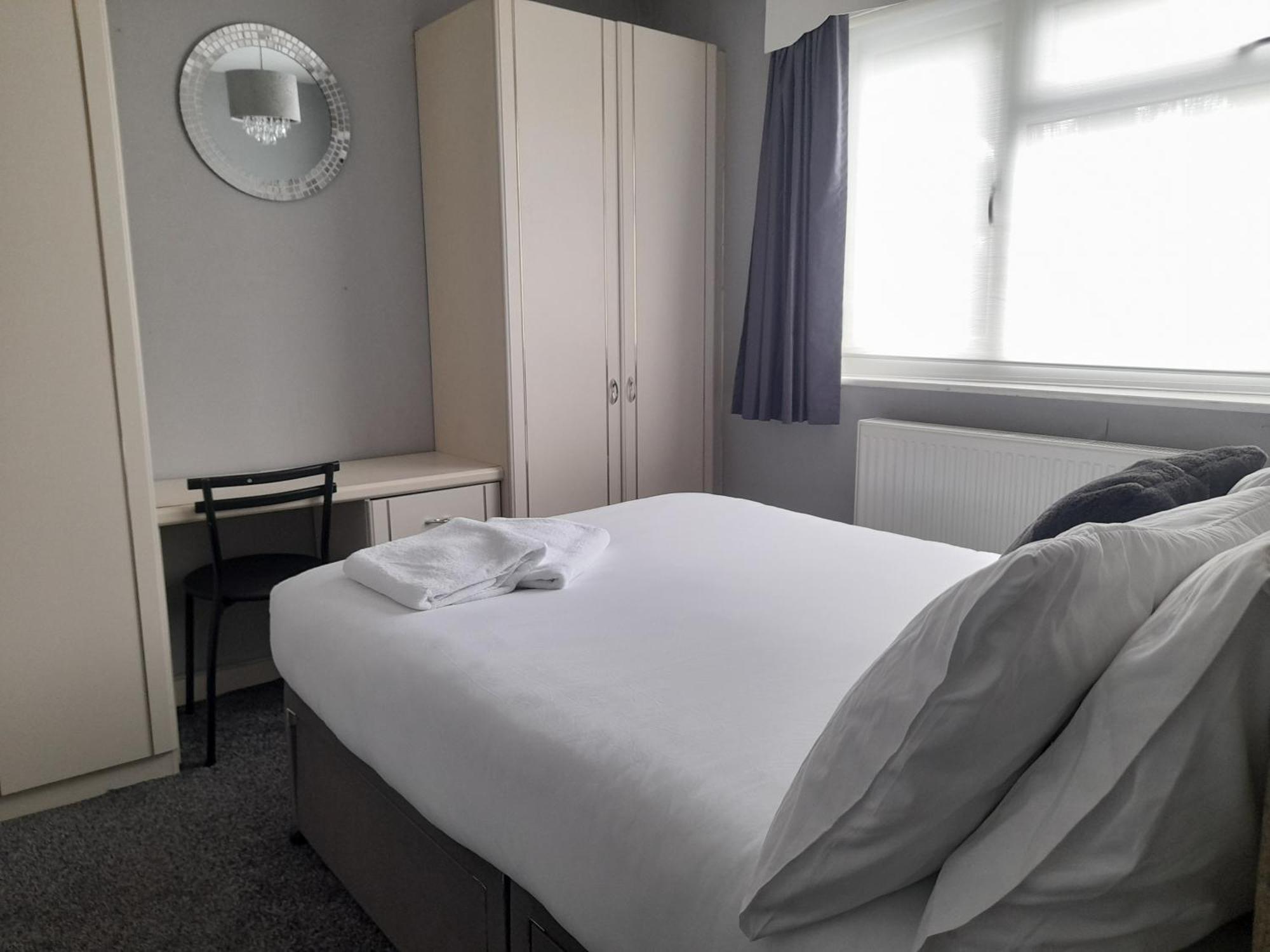 Bright 4-Bed House 15 Min To Manchester Centre 빌라 외부 사진