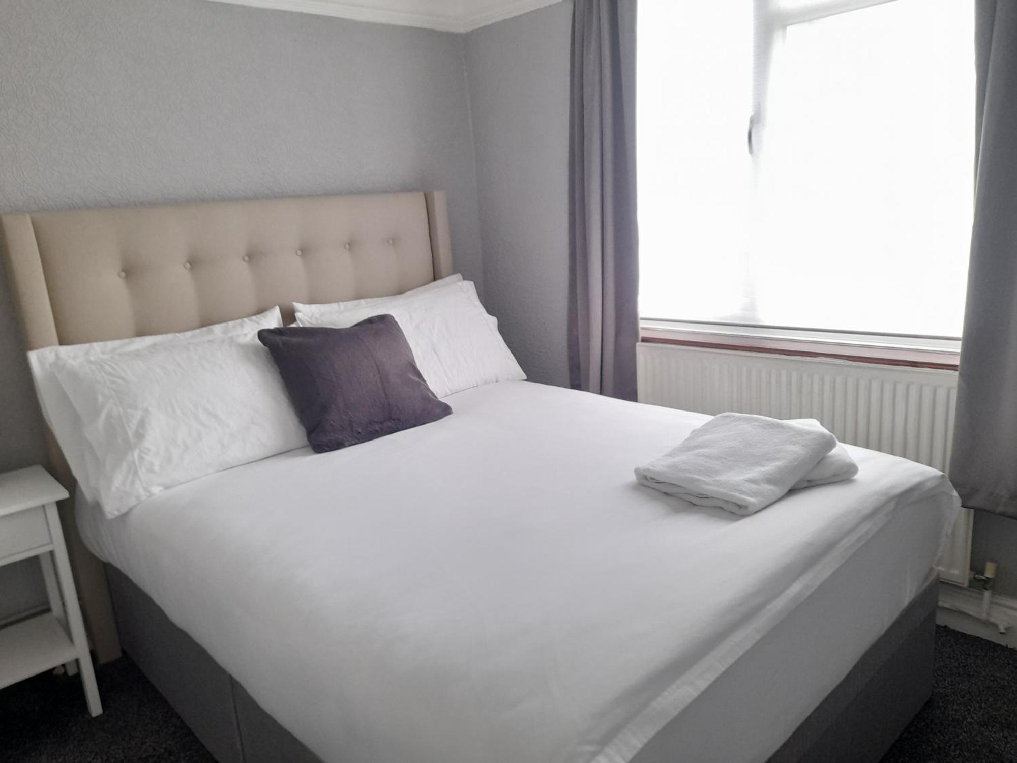 Bright 4-Bed House 15 Min To Manchester Centre 빌라 외부 사진