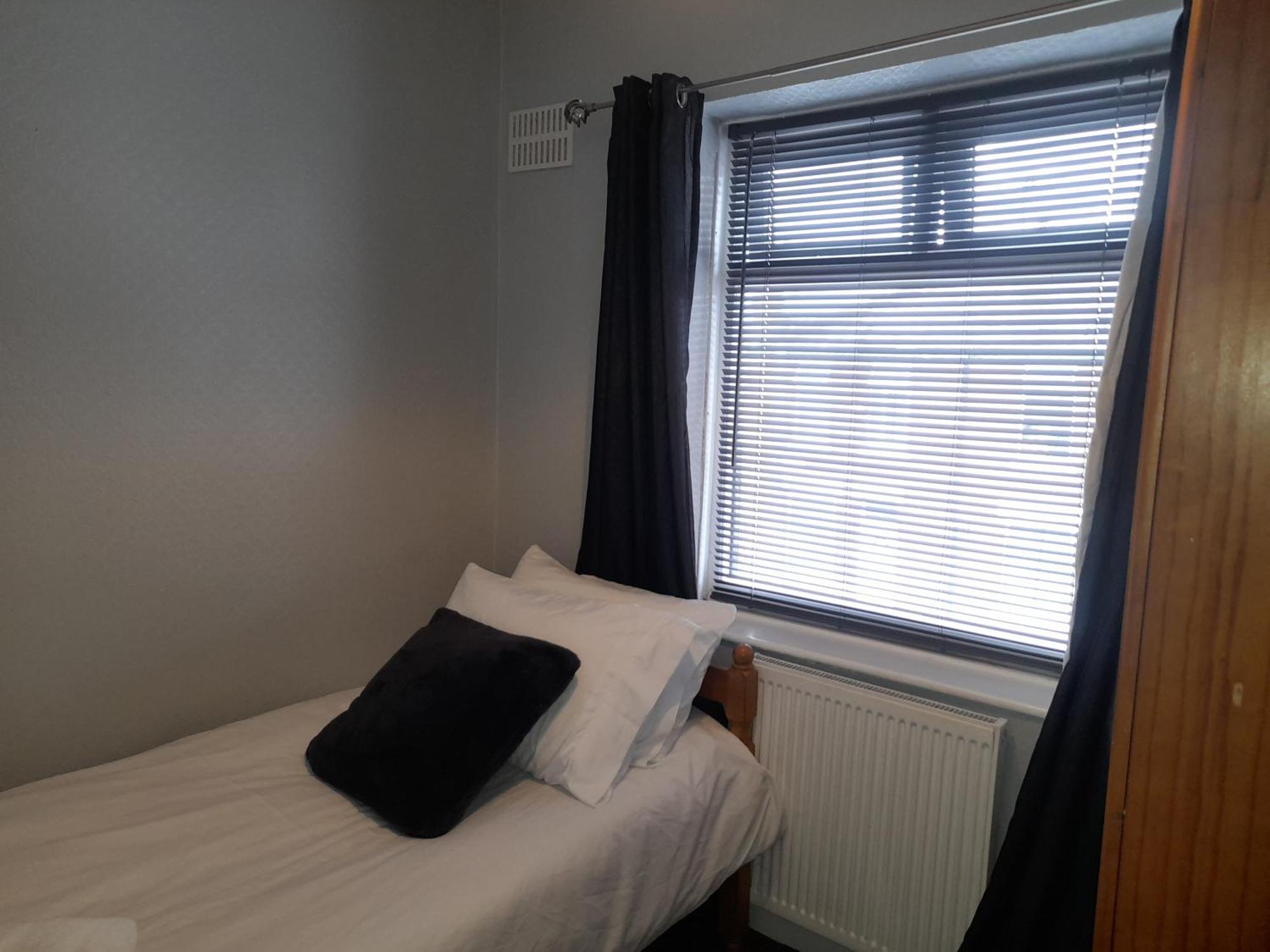 Bright 4-Bed House 15 Min To Manchester Centre 빌라 외부 사진